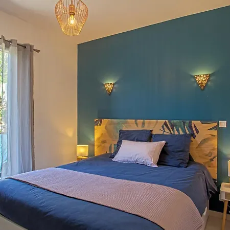 Nova * Santa-Maria-di-Lota